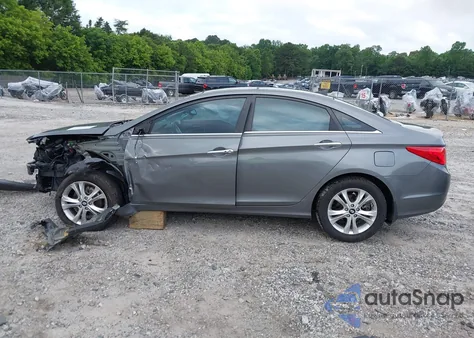 2013 Hyundai Sonata Limited z USA, uszkodzony, nr VIN 5NPEC4AC6DH673347
